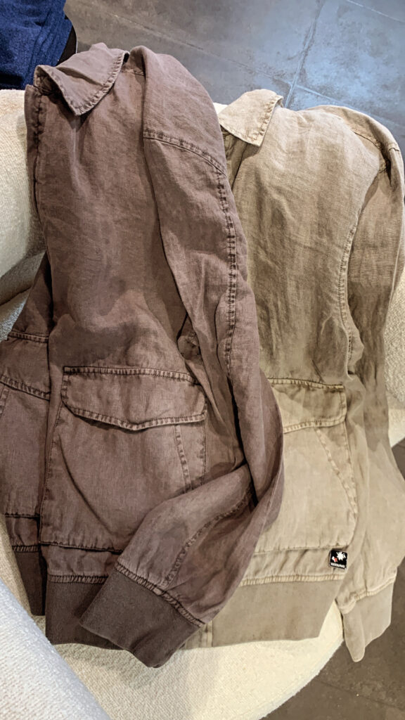 7AF92394-C60E-4162-A29E-2398CBCFCDAC