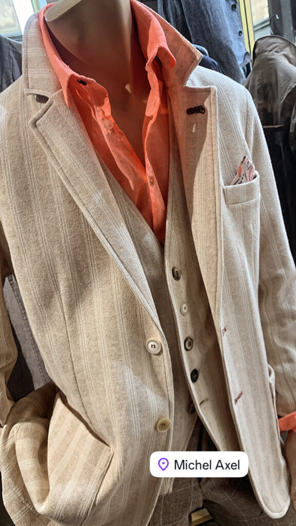 AF6B43D4-27EC-4D49-8B19-B7BF2517A96E